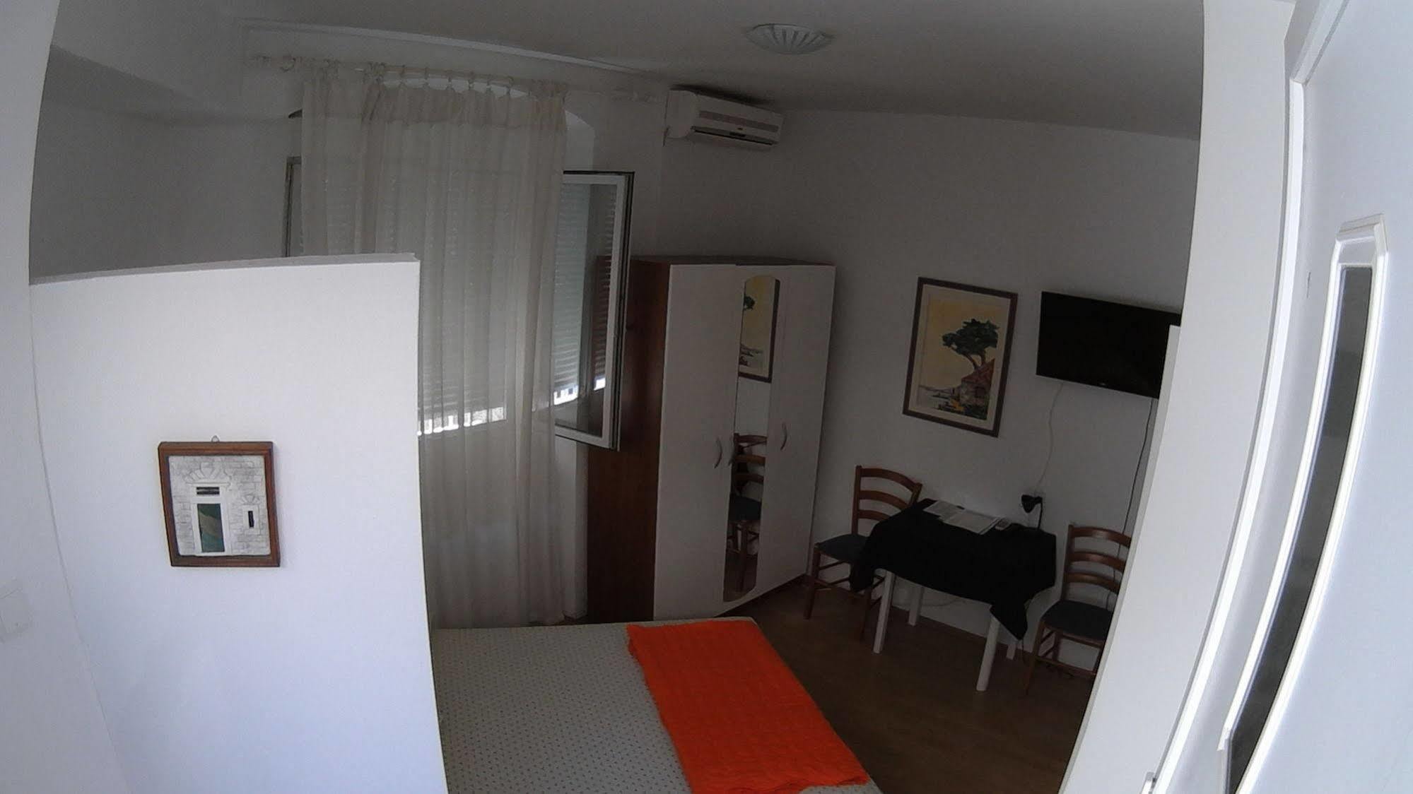 Stipan Studio & Room Split Exterior foto